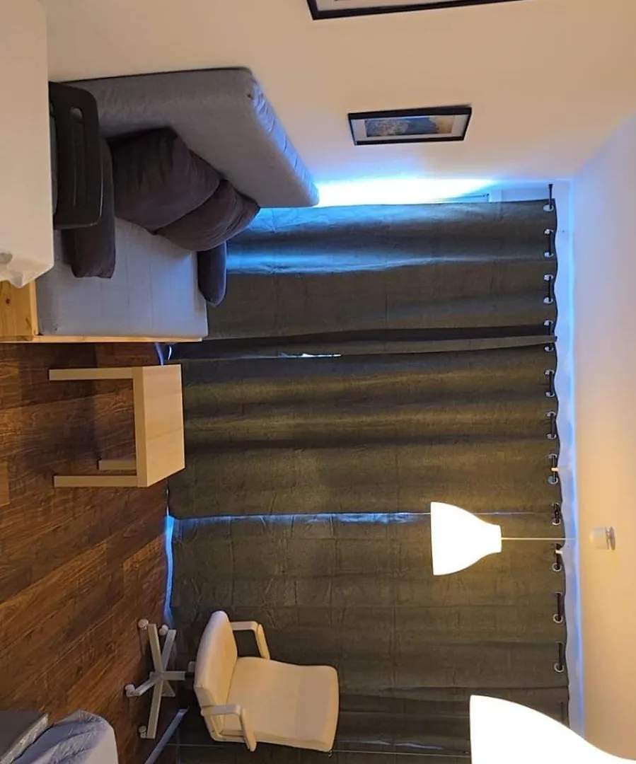 Chic Central Stay In Luksemburg Apartament